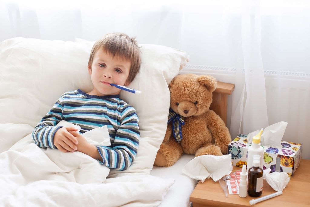 Советы по закаливанию часто болеющих детей